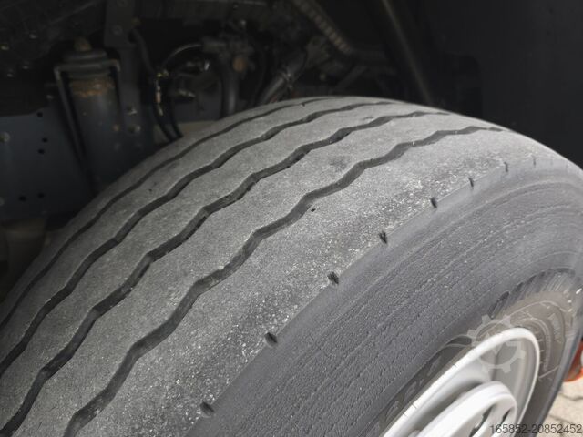 DAF XF 530 FT Retarder truck tractor DAF XF 530 FT Retarder