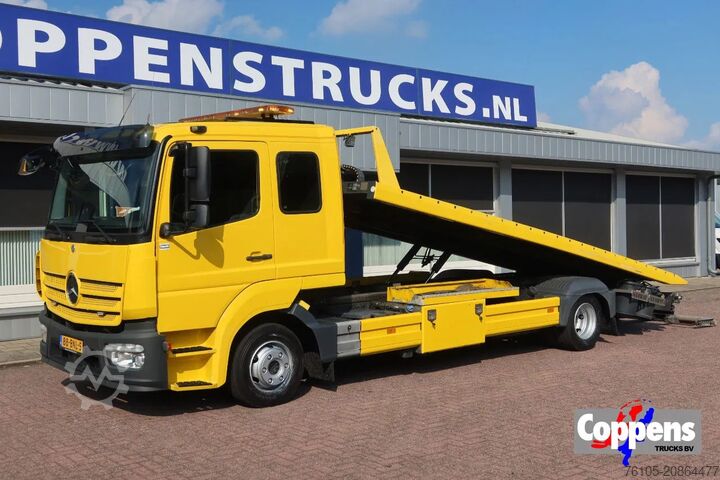 Recovery vehicle Mercedes-Benz Atego 1221 L Takelwagen 6 persoons
