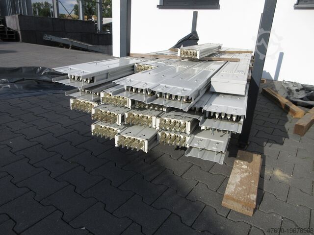 Schaltanlage & -komponente Klöckner Möller Siemens BD2 Stromschiene BD2 400A incl Zubehör Abgangskästen CU