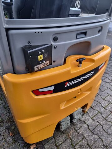 Gabelstapler Jungheinrich EFG 215 Li-Ionen