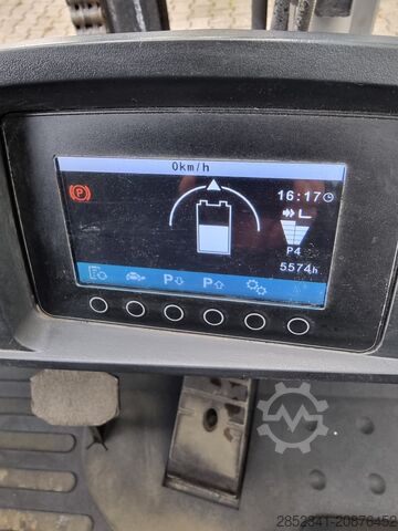 Gabelstapler Jungheinrich EFG 215 Li-Ionen