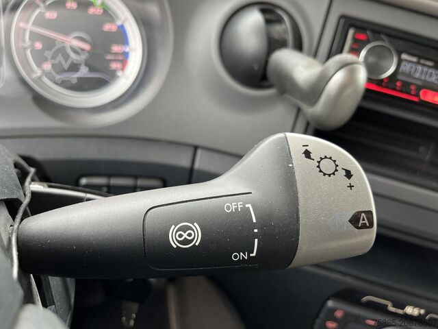 Refrigerated/freezer transport DAF CF 260 FA / Carrier Koeler - 30 gr / Chereau Fr...