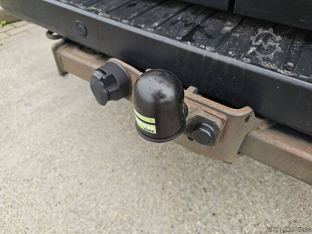 High-roof van FORD TRANSIT 2.0 L3H2 Airco Euro6 Exp