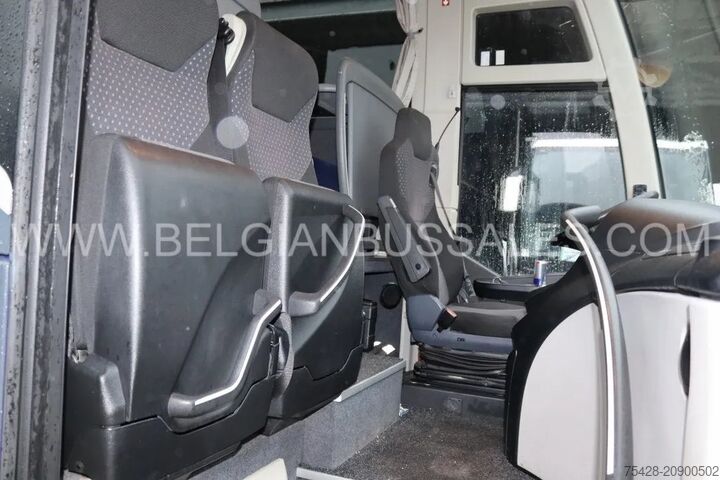 Motor coach Setra S 519 HD / 15.0m / 65 pl / Full Option