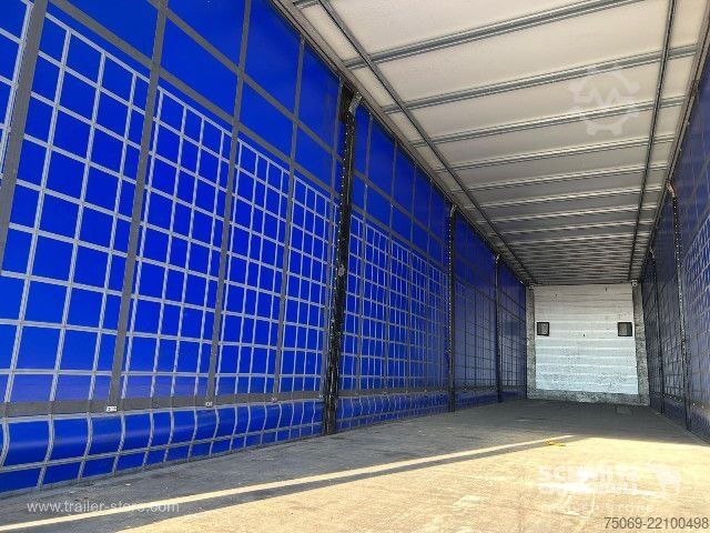 Auflieger mit Pritsche & Plane Schmitz Cargobull Curtainsider Standard UK