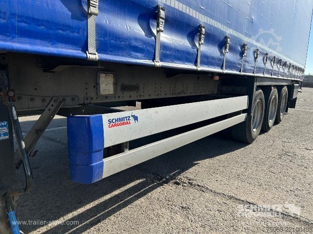 Auflieger mit Pritsche & Plane Schmitz Cargobull Curtainsider Standard UK