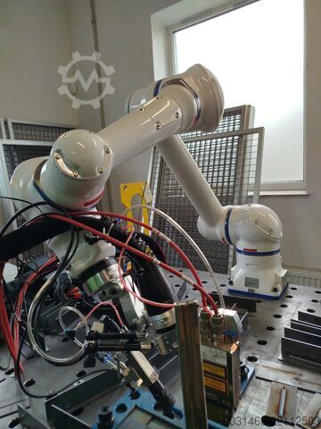 Industrial robot Yaskawa Motoman HC10DTP