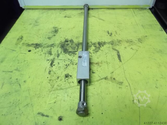 Linear drive Festo DGO-