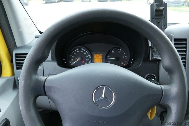 Panel van mercedes-benz Sprinter 314 CDI L2H3 Regale