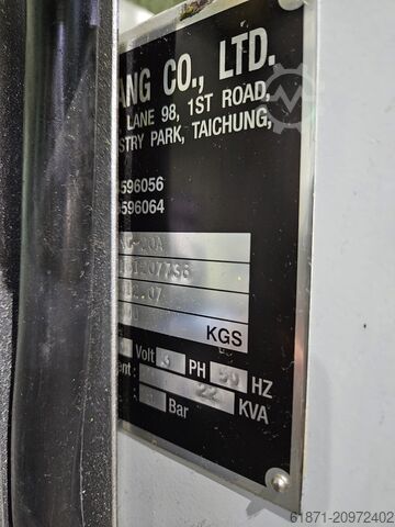 4 units of CNC lathes CNC TAKANG TNC 11200 DS-B