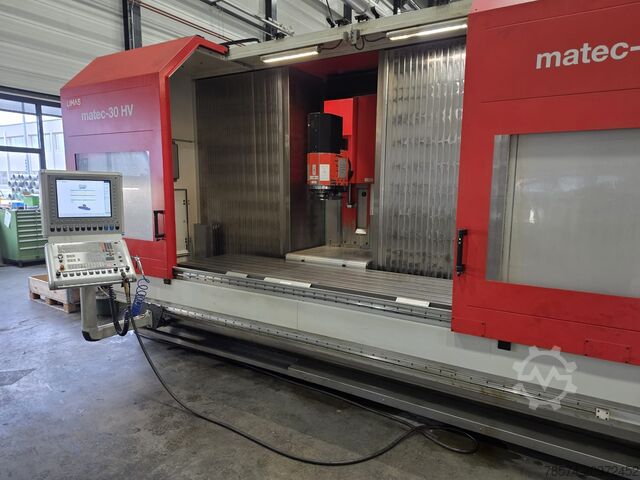 Universal machining center Matec 30HV