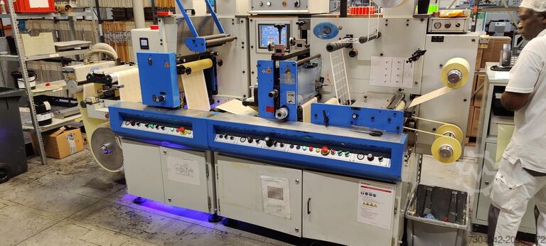 Converter SMAG E-CUT S 330 | LABEL-FINISHING SYSTE