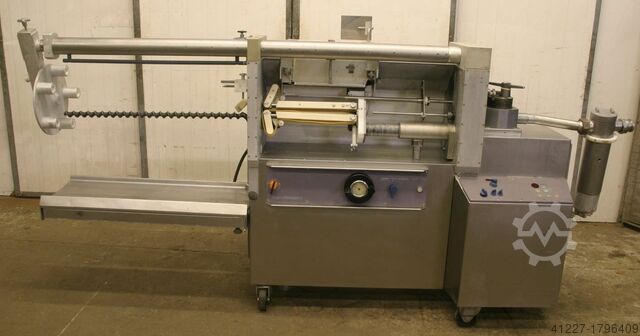 Compartment and turning device Handtmann PAL51