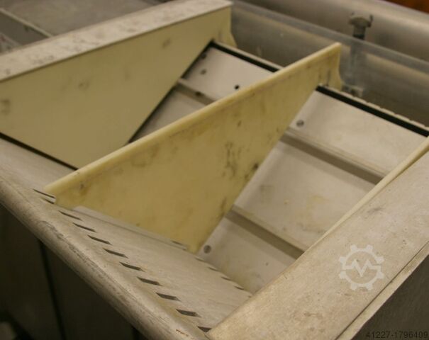 Compartment and turning device Handtmann PAL51