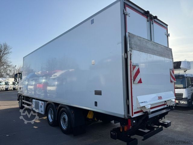 Refrigerated truck MAN TGX 26.470 Kühlkoffer 9,20 m LBW 1,5 T*THERMO