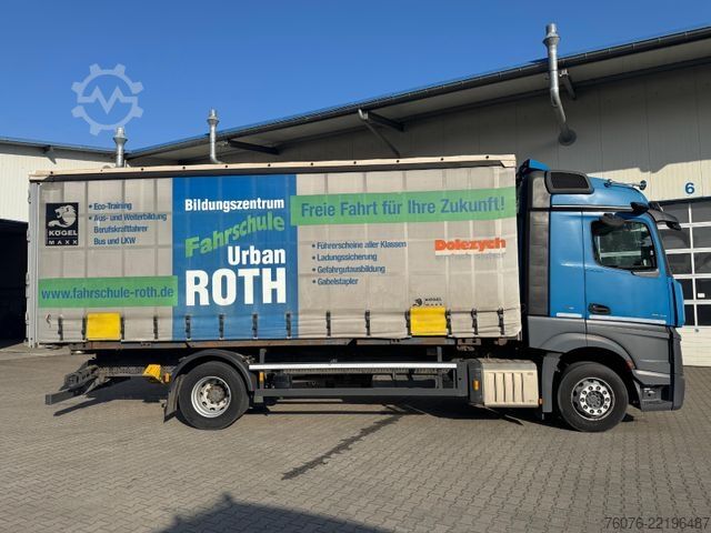 Wechselfahrgestell LKW Kögel BDF Wechselbrücke 7.45 Curtainsider