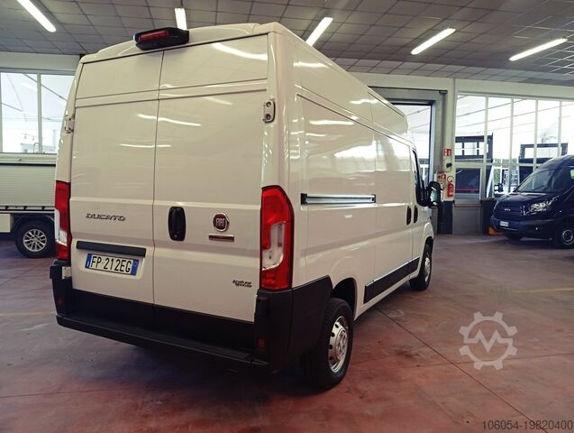 Geschlossener Lieferwagen FIAT Ducato