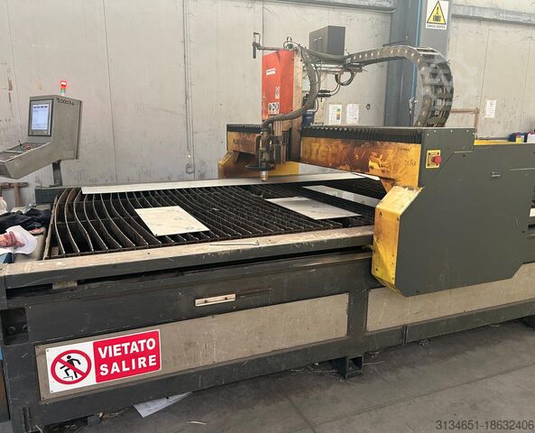 PLASMASCHNEIDWERKZEUG Hypertherm HPR130XD