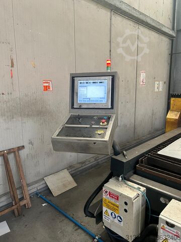 PLASMA CUTTING TOOL Hypertherm HPR130XD