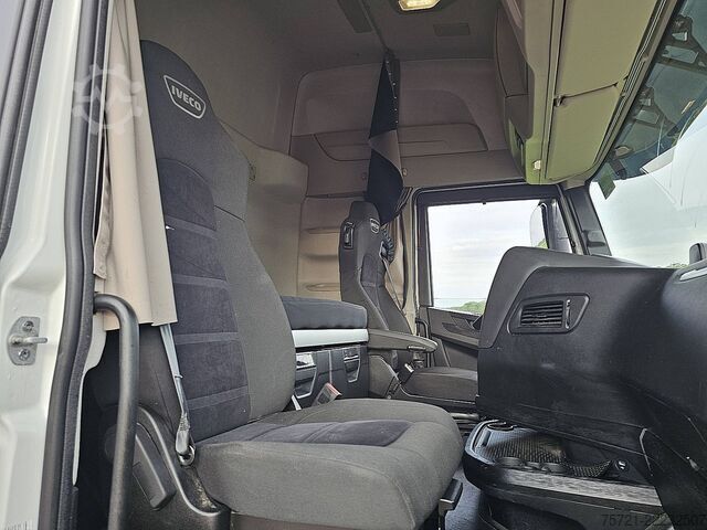 Standard-SZM IVECO S-WAY AS440S46 LNG