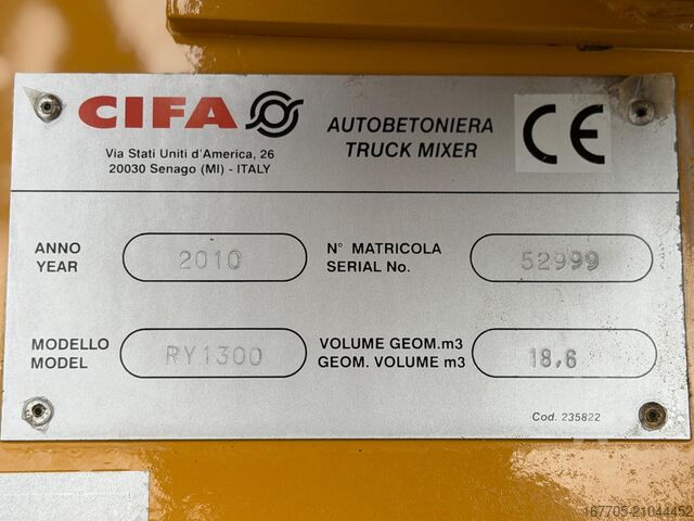 Betonmischer LKW Mercedes-Benz Actros 4141