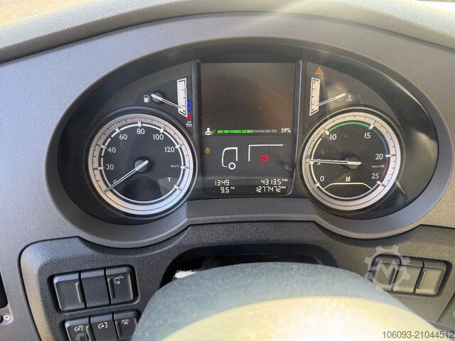 Volumentransport DAF XF 440 6 x 2 Volumencombi