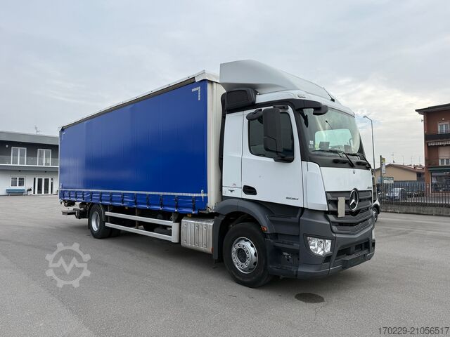 LKW mit Pritsche & Plane Mercedes-Benz Antos