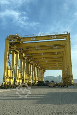 Gummibereifter Portalkran Shanghai Zhenhua Heavy Industri Rubber Tyred Gantry Crane