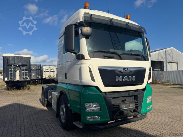 Standard tractor unit MAN TGX 18.460 mit Standklimaanlage