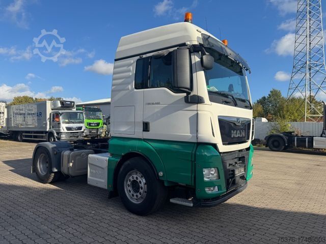 Standard tractor unit MAN TGX 18.460 mit Standklimaanlage