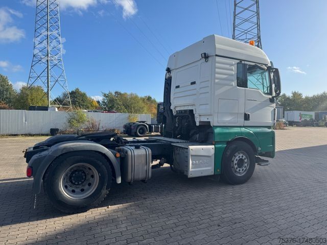 Standard tractor unit MAN TGX 18.460 mit Standklimaanlage
