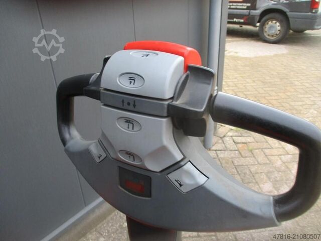 Hochhubwagen BT SWE 080L