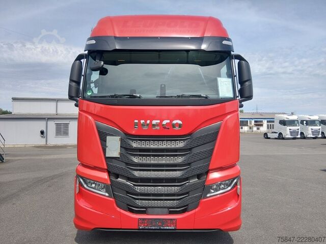 Standard SZM Iveco S-Way AS 440 S 49 T/FP Standklima ACC