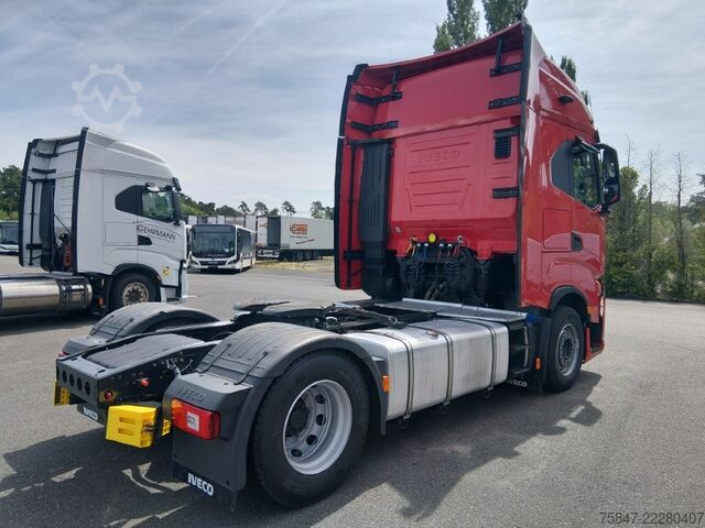 Standard SZM Iveco S-Way AS 440 S 49 T/FP Standklima ACC