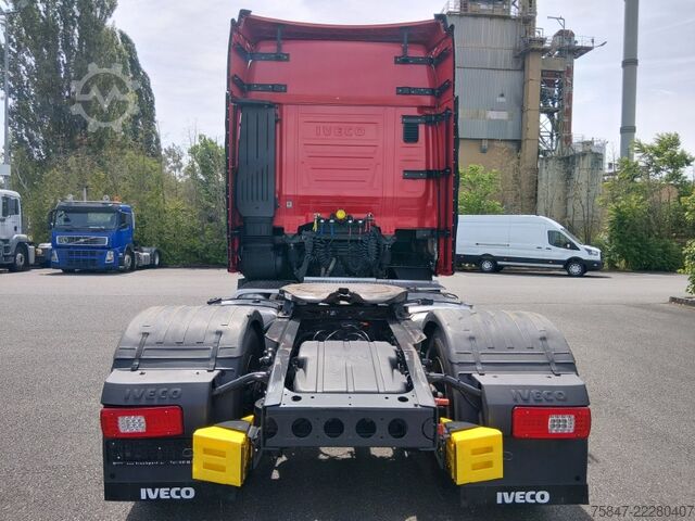 Standard SZM Iveco S-Way AS 440 S 49 T/FP Standklima ACC