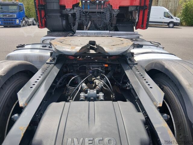 Standard SZM Iveco S-Way AS 440 S 49 T/FP Standklima ACC