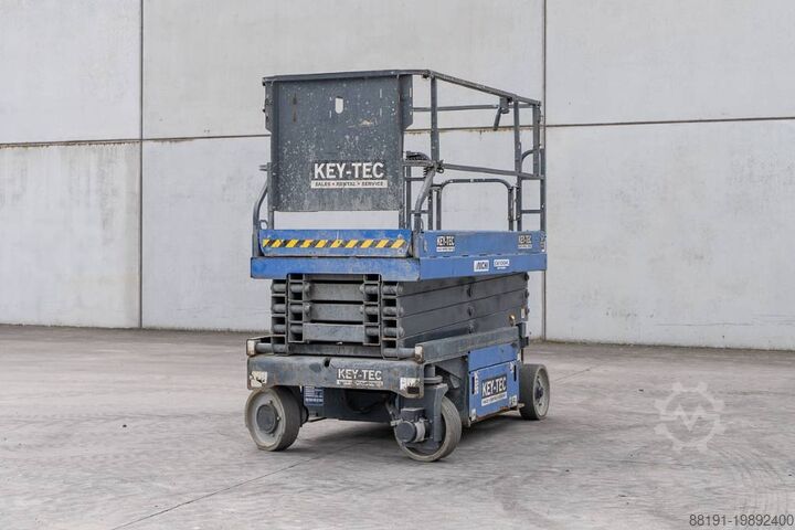 Scissor lift Aichi SV 10 EWL