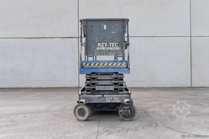 Scissor lift Aichi SV 10 EWL