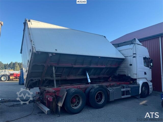 Box body Scania R580 6x2 Wood chip truck w/ 2-way tipper. Delivere