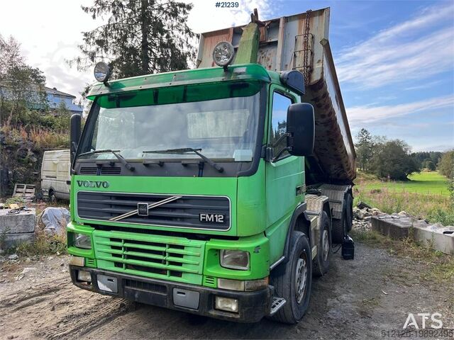 Hook arm system Volvo FM12 8x4 hook truck repair object w/ 20 t hook and