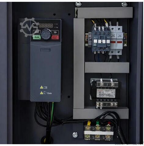 Set Kompressor + Trockner + Vertikaltank CORMAK LUFT 1000VSD + PM + N10S + 1000L PION