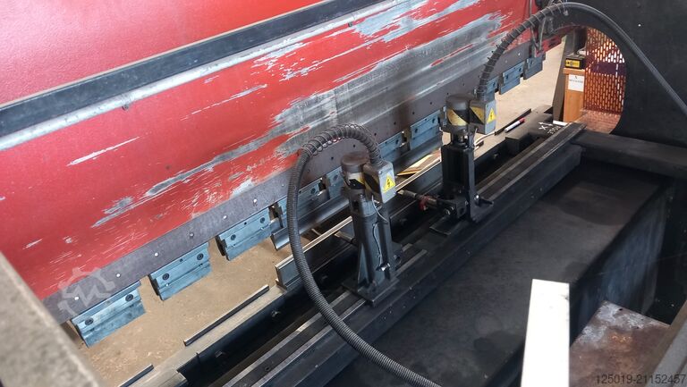 SCHIVI-AMADA RG 50-25 press brake SCHIAVI-AMADA RG 50-25