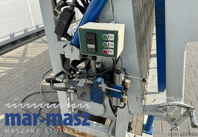 Hydraulic assembly press for gluing COMPOSER BHT 1-6200 12 siłowników