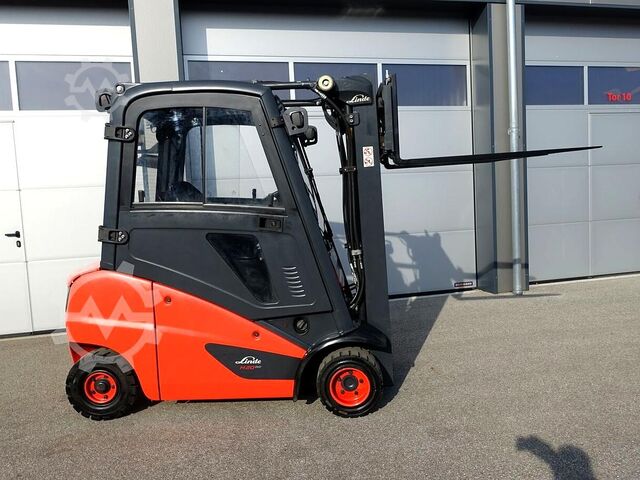4-wheel forklift Linde H20D