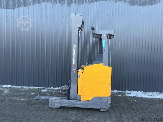 Schubmaststapler Jungheinrich ETV214