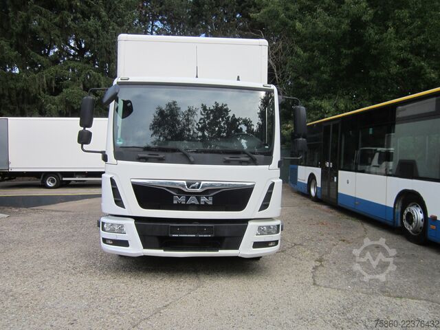 LKW mit Kofferaufbau MAN TGL 8.160 Möbelkoffer 1. Hand 122.747 Km
