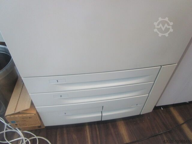 DIGITAL PRINTER XEROX DC250 mit Broschürenfinischer