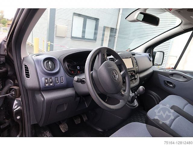 Panel van Opel Vivaro B