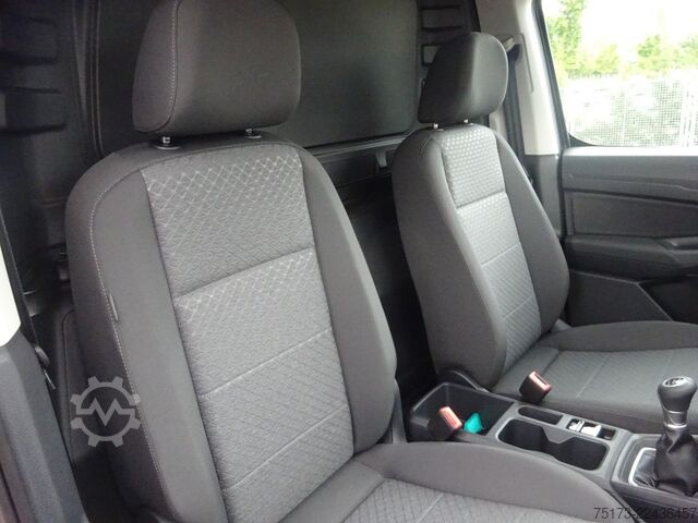 Panel van FORD Transit Connect Limited L2 Kasten AWD Stndhz AHK