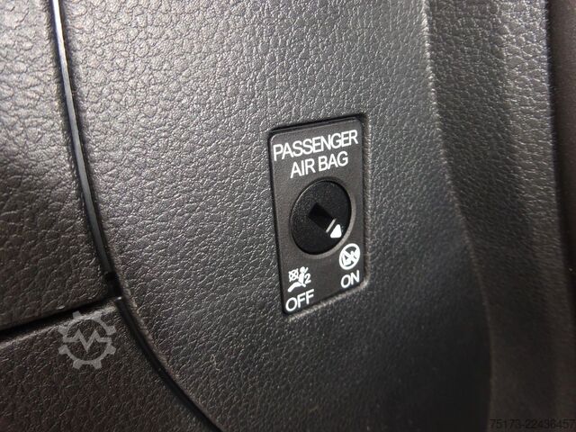 Panel van FORD Transit Connect Limited L2 Kasten AWD Stndhz AHK